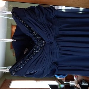 David's Bridal size 6 strapless  Prom/Wedding